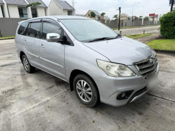 Toyota Innova 2.0L G Bensin Automatic 2015