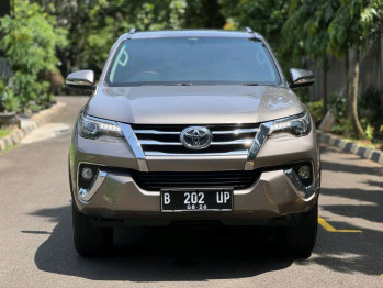 Toyota Fortuner 2.7L SRZ Bensin Automatic 2016