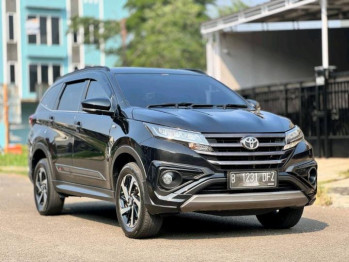 Toyota Rush 1.5L GR Sport Automatic 2022