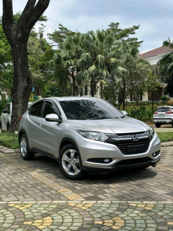 Honda HR-V 1.5L S Automatic 2015
