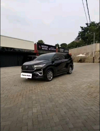 Toyota Innova 2.0L Q HV Modellista Zenix Automatic 2025
