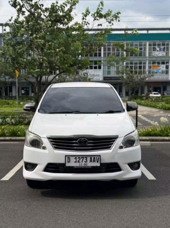 Toyota Innova 2.5L G Diesel Automatic 2013