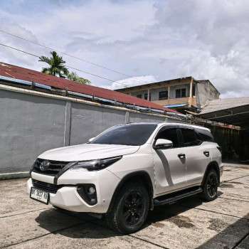 Toyota Fortuner 2.4L G Diesel Manual 2016