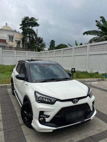 Toyota Raize 1.0L GR TSS TT Automatic 2021