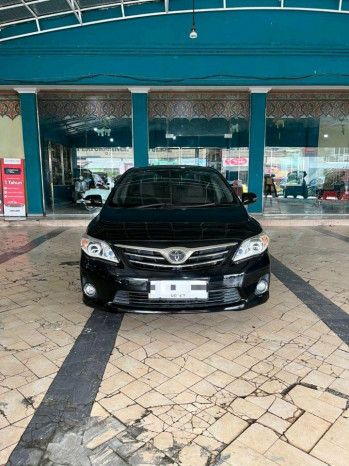 Toyota Corolla Altis 1.8L E Automatic 2012