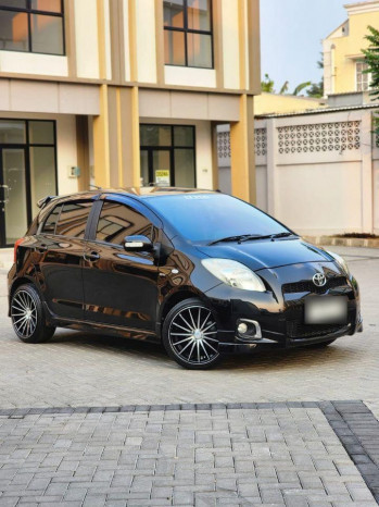 Toyota Yaris 1.5L E Automatic 2012
