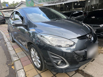 Mazda Mazda2 1.5L R Automatic 2013