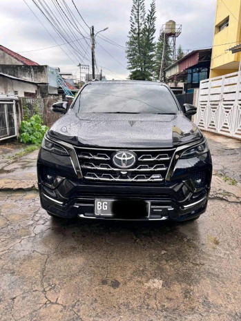 Toyota Fortuner 2.8L GR Sport 4x2 Automatic 2022