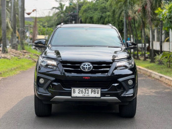 Toyota Fortuner 2.4L VRZ TRD Diesel Automatic 2018