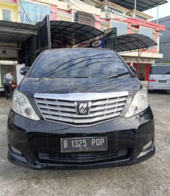 Toyota Alphard 2.4L G Automatic 2011