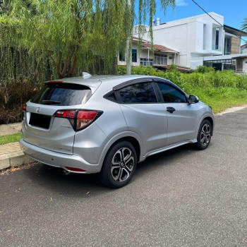 Honda HR-V 1.8L Prestige Automatic 2015