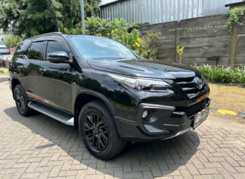 Toyota Fortuner 2.4L VRZ TRD Diesel Automatic 2019