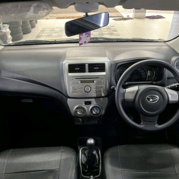Daihatsu Ayla 1.0L X Manual 2015