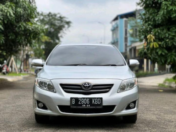 Toyota Corolla Altis 1.8L G Automatic 2009