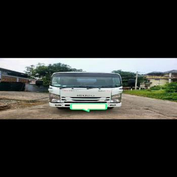 Isuzu ELF NLR Manual 2019