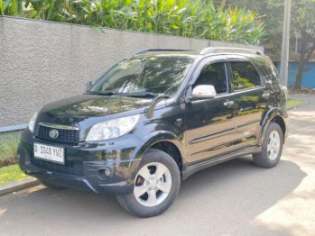 Toyota Rush 1.5L TRD  Manual 2014