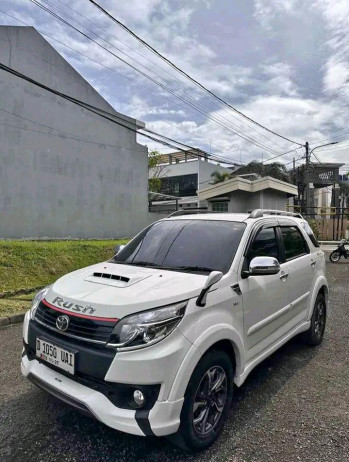 Toyota Rush 1.5L TRD  Manual 2017