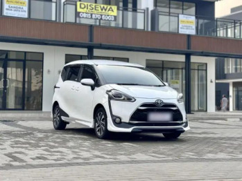Toyota Sienta 1.5L Q Automatic 2018