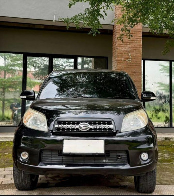 Daihatsu Terios 1.5L TS Manual 2013