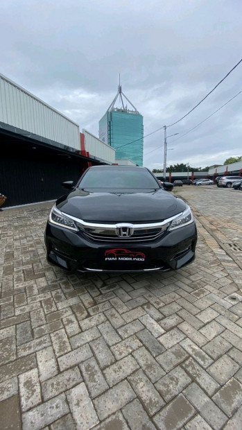 Honda Accord 2.4L i-VTEC Automatic 2018
