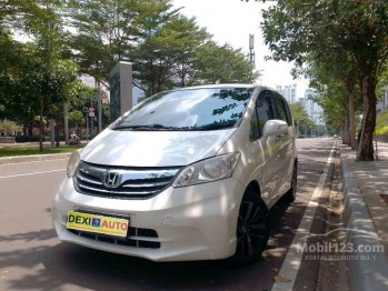 Honda Freed 1.5L S Automatic 2013