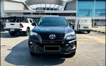 Toyota Fortuner 2.4L VRZ TRD Diesel Automatic 2020