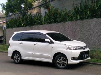 Toyota Avanza 1.5L Veloz Automatic 2017