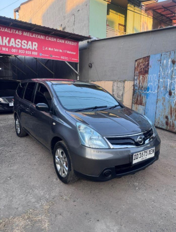 Nissan Grand Livina SV Manual 2012