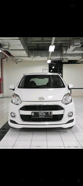 Daihatsu Ayla 1.0L X Manual 2017