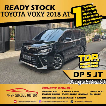 Toyota Voxy 2.0L Automatic 2018