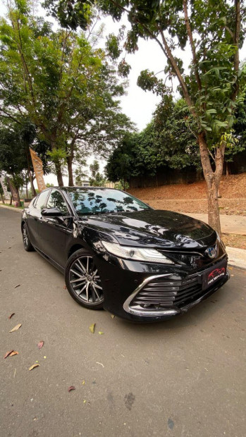 Toyota Camry 2.5L Hybrid Automatic 2021