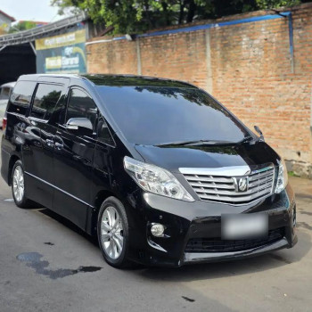 Toyota Alphard 2.4L S Automatic 2011