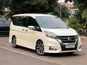 Nissan Serena 2.0L HWS Automatic 2019
