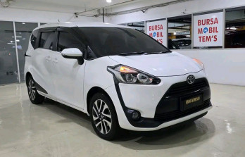 Toyota Sienta 1.5L E Automatic 2017