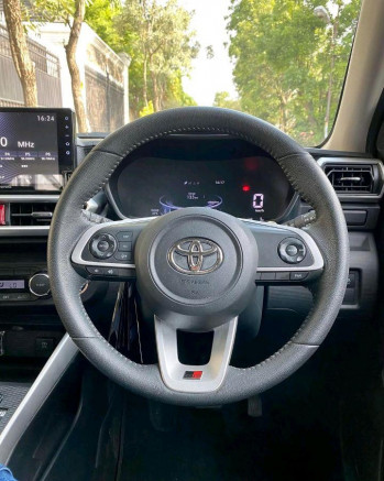 Toyota Raize 1.0L GR Sport TT Automatic 2023