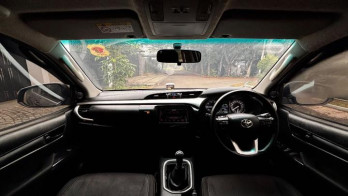 Toyota Hi-Lux DOUBLE CABIN 2.4 G (4X4) M/T DIESEL Manual 2023