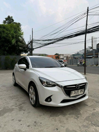 Mazda Mazda2 1.5L R Automatic 2015