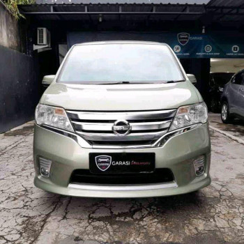 Nissan Serena 2.0L HWS Automatic 2013