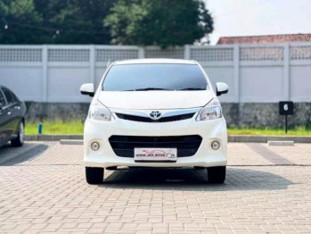 Toyota Avanza 1.5L Veloz Automatic 2015