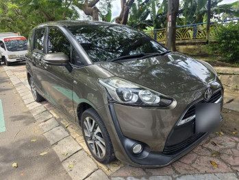 Toyota Sienta 1.5L V Automatic 2017