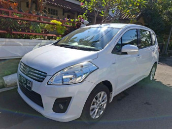 Suzuki Ertiga 1.5L GL Manual 2015