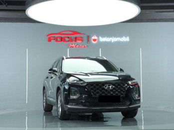 Hyundai Santa Fe 2.4L GLS Bensin Automatic 2018