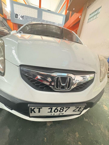 Honda Brio 1.2L E Manual 2014
