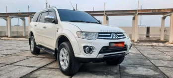 Mitsubishi Pajero Sport 2.4L Dakar 4x2 Automatic 2015