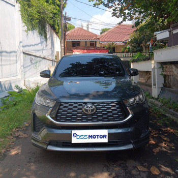 TOYOTA ZENIX 2.0L V HYBRID MODELISTA AT 2024