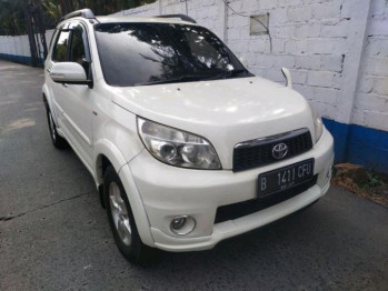 Toyota Rush 1.5L G Automatic 2012