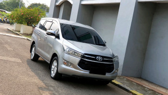 Toyota Innova 2.4L V Diesel Automatic 2016