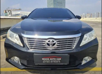 Toyota Camry 2.5L V Automatic 2013