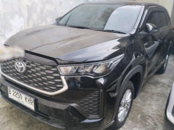 Toyota Innova 2.0L G HV Zenix Automatic 2025