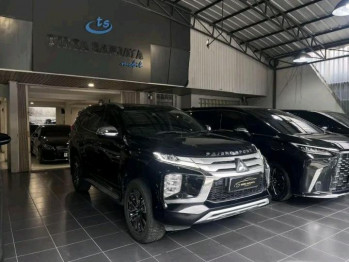 Mitsubishi Pajero Sport 2.4L Dakar 4x2 Automatic 2023